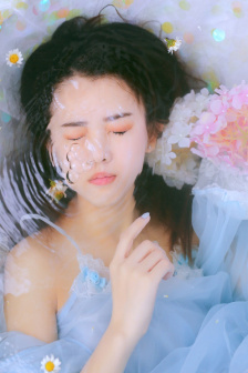 《特殊交易》免费看